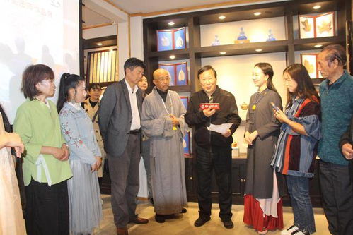 鄂州市民有福了 書畫名家明鑒法師作品展首次走進社區