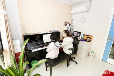 新世紀音樂學校(金惠路校區)